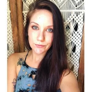 Meet your Posher, Jackie